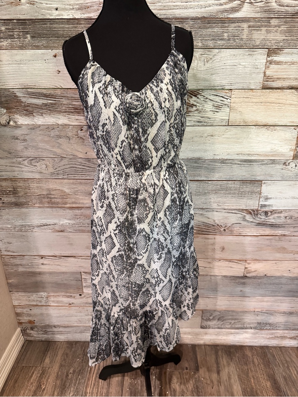 NWT Mimi Chica Gray & White Asymmetrical Snake-Print Slip Dress with Gold Accent